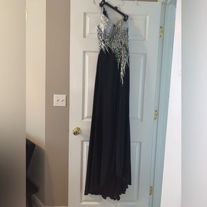 Formal elegant dress, size 0, black with beautiful silver straps